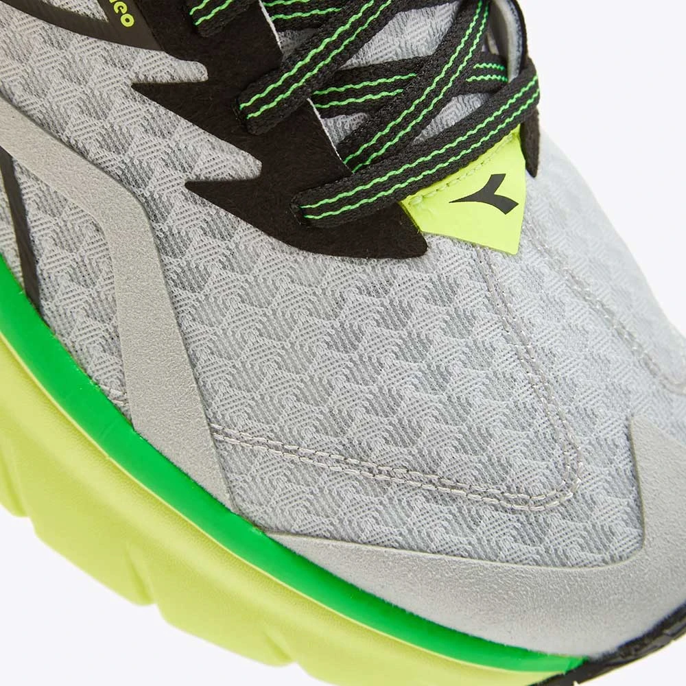 Diadora Men's Nucleo Running Shoe - Silver/Black/Yellow Fl DD - Regular (D) 5 Diadora Men's Nucleo Running Shoe - Silver/Black/Yellow Fl DD - Regular (D) - Image 3