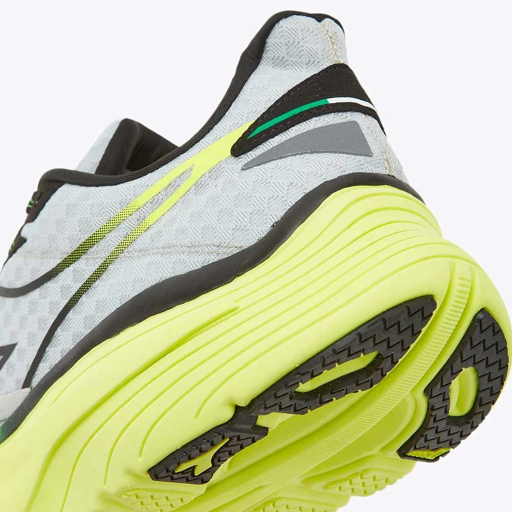 Diadora Men's Nucleo Running Shoe - Silver/Black/Yellow Fl DD - Regular (D) 6 Diadora Men's Nucleo Running Shoe - Silver/Black/Yellow Fl DD - Regular (D) - Image 4