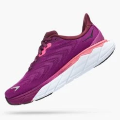 Hoka Women's Arahi 6 Running Shoe - Grape Wine/Beautyberry- Regular (B) -Shoe Discount Store 1123195 GWBY 4