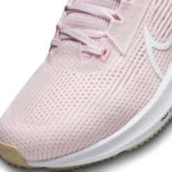 Nike Women's Air Zoom Pegasus 40 Running Shoe- Pearl Pink/White/Pink Foam- Regular (B) -Shoe Discount Store AURORA DV3854 600 PHSYD001 2000