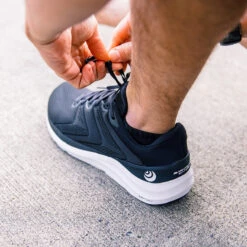 Topo Athletic Men's Phantom 2 Running Shoe - Black/White - Regular (D) 19 Topo Athletic Men's Phantom 2 Running Shoe - Black/White - Regular (D) -Shoe Discount Store M046.Black White 10